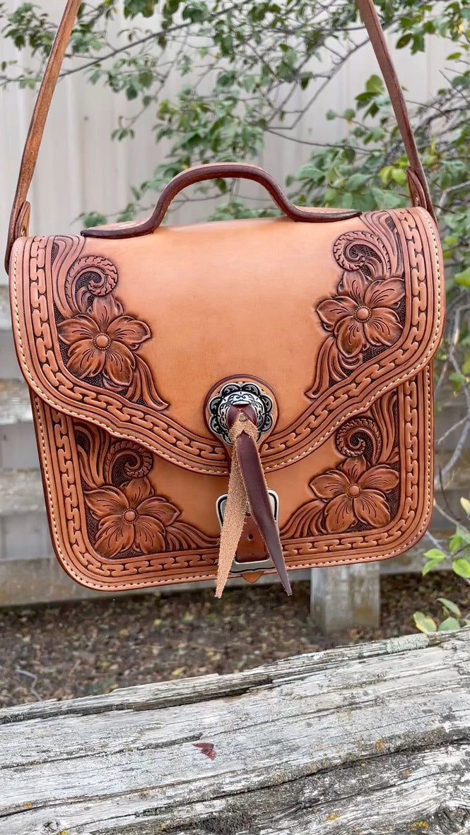 Saddlebag Purse - Floral Tooled